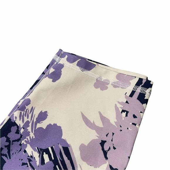 Roaman's Floral Purple White Blue Active Leggings Size 18/20 Large - Picture 2 of 7